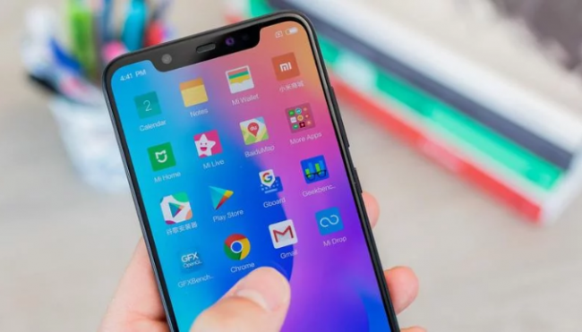 Besok, Xiaomi Mi 8 Meluncur